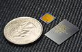 Metamaterial uses light to control its motion