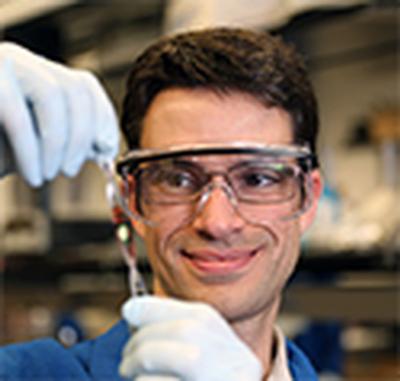UC San Diego NanoEngineering Professor Darren Lipomi Wins Diversity Award